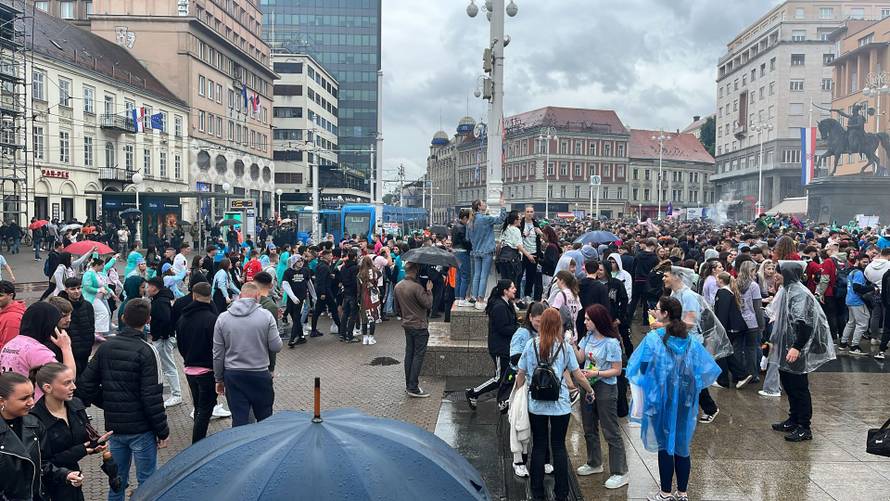 Policija imala jednu intervenciju na Norijadi: Šestero maturanata završilo u bolnici zbog pijanstva