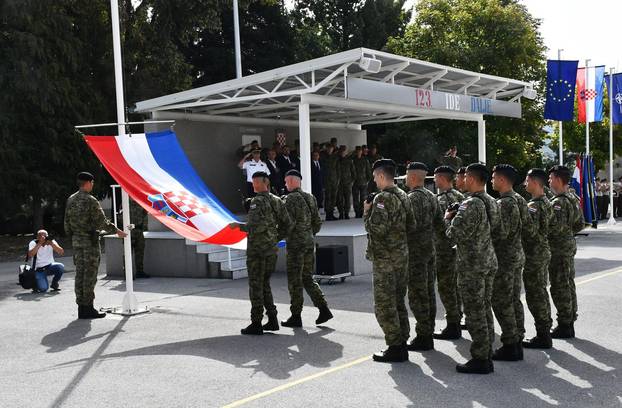 Požega: Svečana prisega ročnika na temeljnom vojnom osposobljavanju