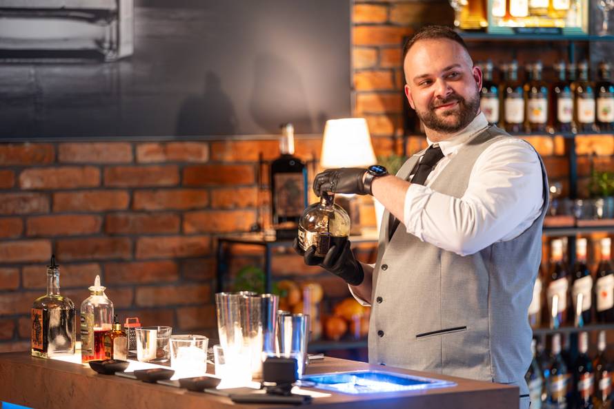 Cocktail Master: Najveći regionalni spektakl za barmene pratite na platformi Voyo