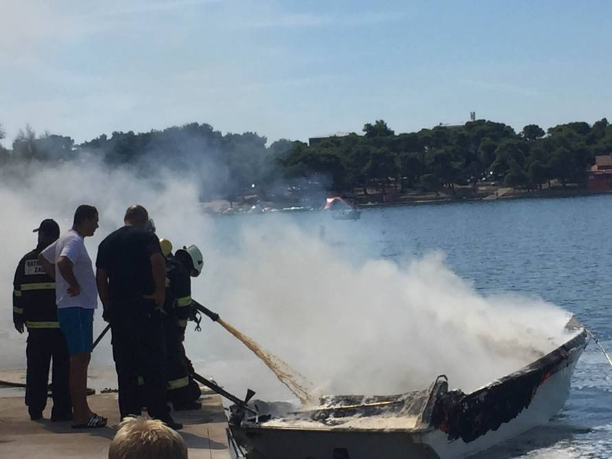 Dječaka je eksplozija glisera odbacila u zrak, slomio ruke