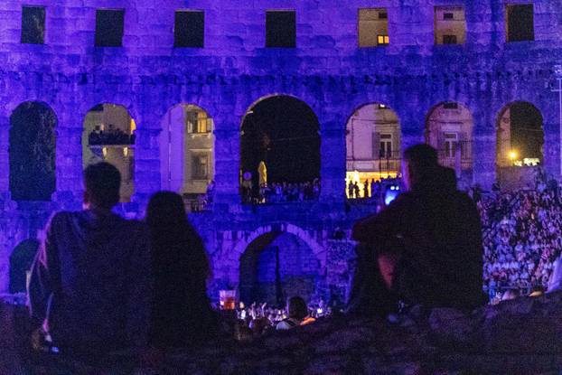 Koncert Tonija Cetinskog u pulskoj Areni