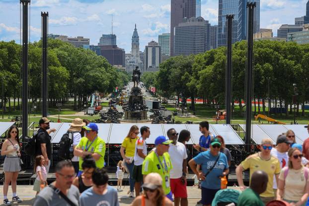 SP 2026 Philadelphia: Hrvatski navijači posjetili popularne Rocky Steps i Rocky Statue