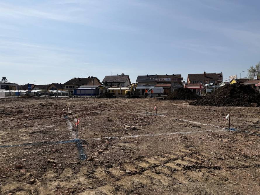 Na budućoj tržnici u Vinkovcima otkrivena 22 rimska groba