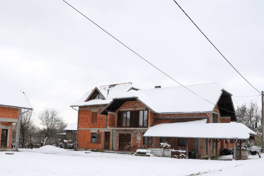 Žinić zatajio imanje u Glini: U imovinskoj kartici nije prijavio dio kuće, oranice, dvorišta...