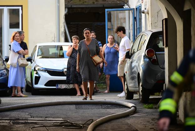 Zagreb: Požar u Mesničkoj ulici