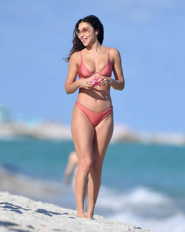 Chantel Jeffries Shows Off Her Enviable Figure in Miami Beach