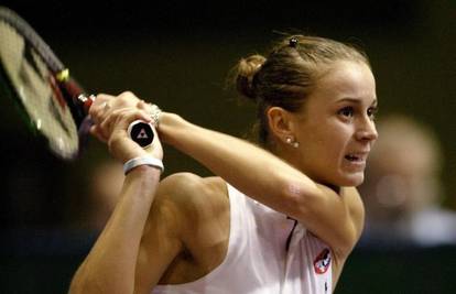 Karolina Šprem prošla u drugo kolo WTA u Parizu