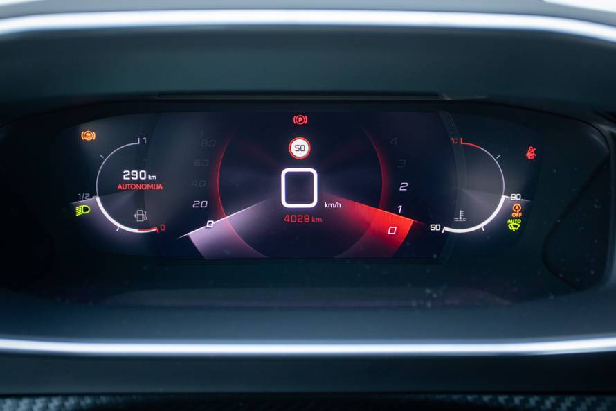 Peugeot 208 pravi je magnet za poglede: Najveći hit u klasi