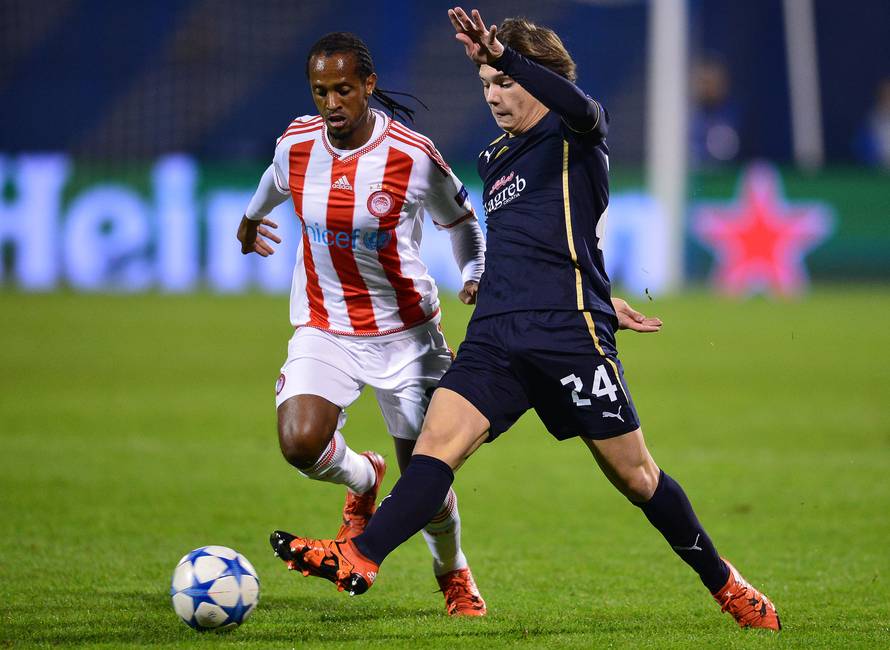 Uefa ne dopušta: Ćorić nema pravo nastupa protiv Barce