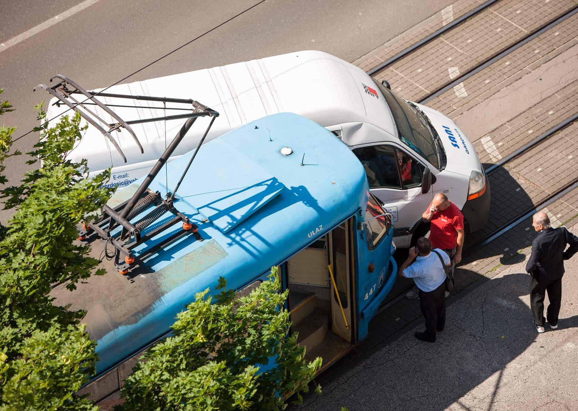 Sudarili su se tramvaj i kombi u Zagrebu, nema ozlijeđenih