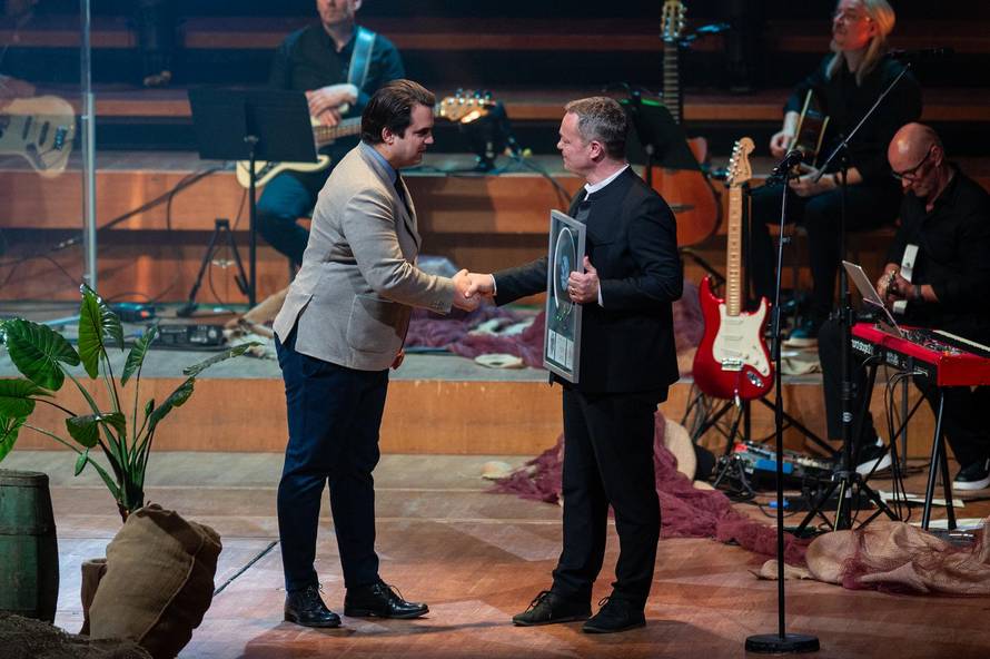 Zagreb: 40 godina klape Cambi