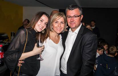 Tim Orešković poveo je kćer i suprugu na Bieberov koncert