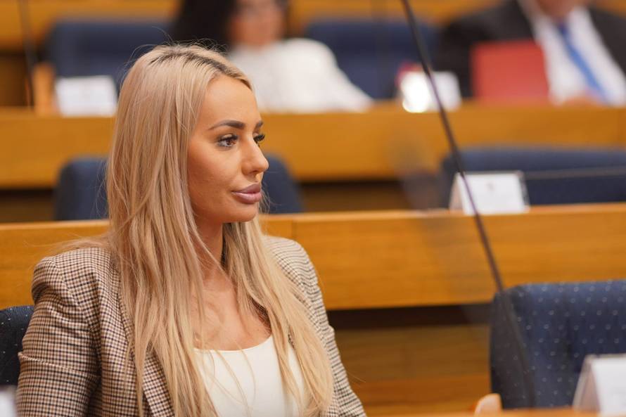 Banja Luka: Nikolina Šljivić na sjednici s temom nuklearnog objekta kojeg želi graditi Hrvatska 