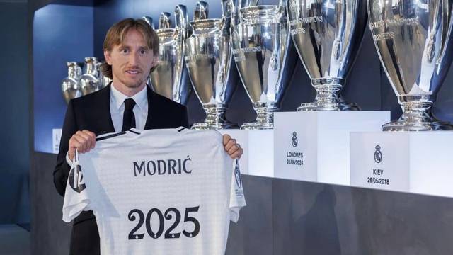 Modrić poslije potpisa ugovora postao kapetan Reala:  'Ovo je moj dom i najbolji klub svijeta'