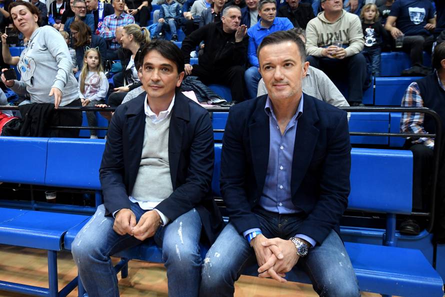 Dinamove legende i ikone HNL-a održale nogometni spektakl u Ciboni