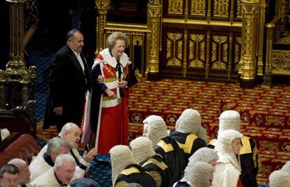 Margaret Thatcher želi 'savjetovati' Camerona