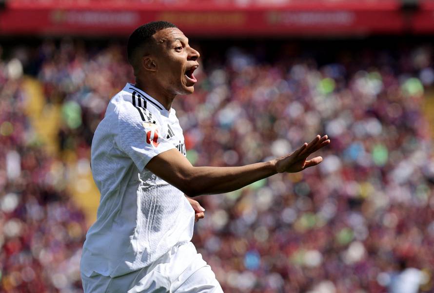 LaLiga - FC Barcelona v Real Madrid