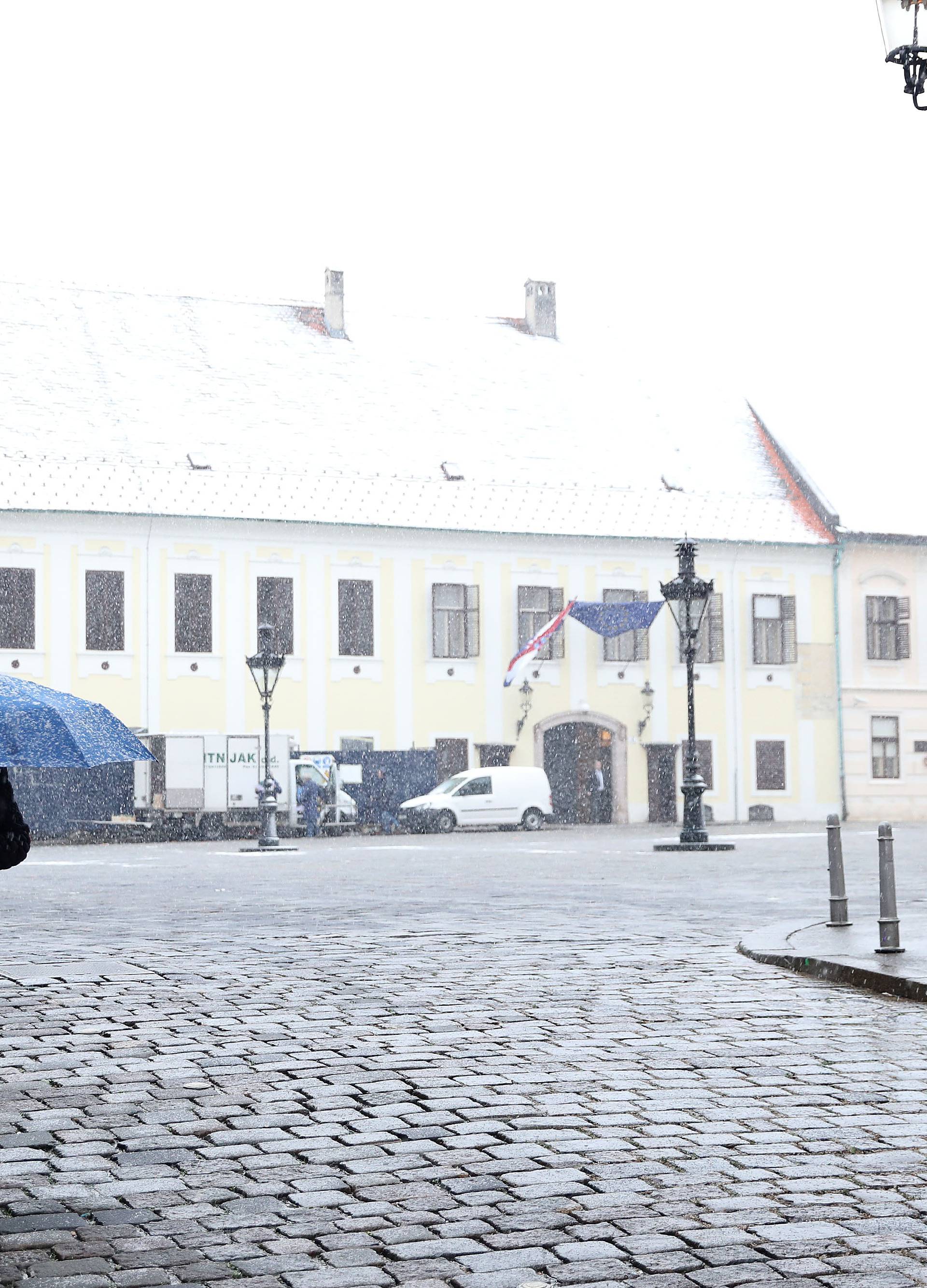 Snijeg zabijelio Zagreb