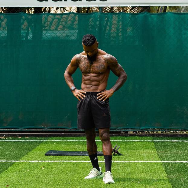 FOTO Bivša ikona Bayerna s 51 na leđima je kao Terminator!