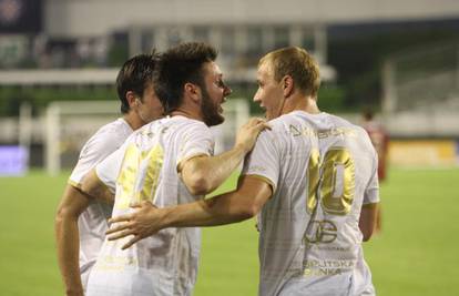 Golijada na Poljudu: Hajduk odigrao 3-3 protiv HSV-a