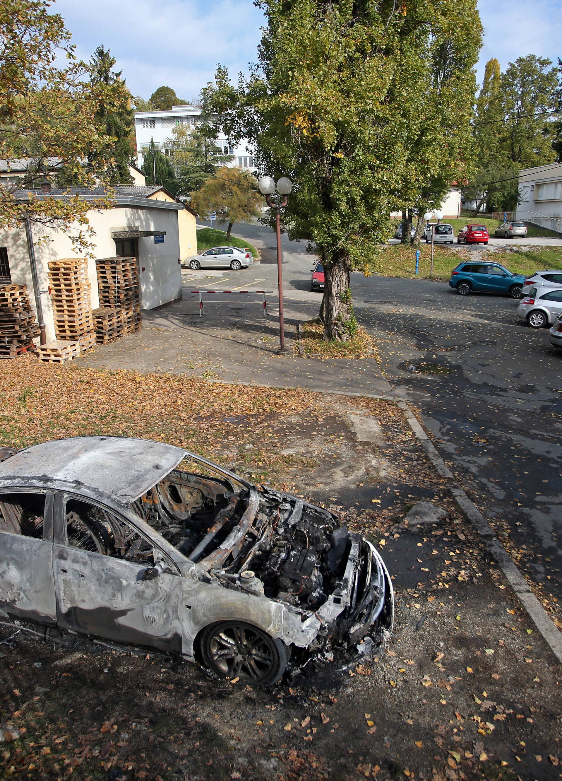 Požar ipak podmetnut: Kirurgu zalili auto tekućinom i zapalili!