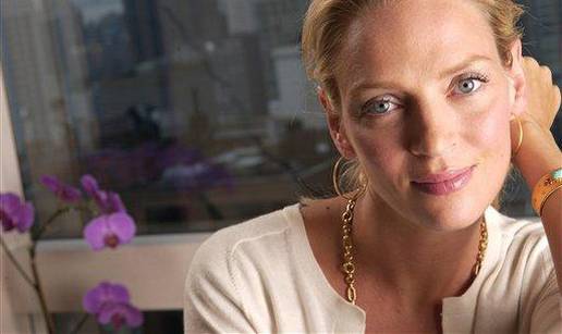 Uma Thurman raskinula sa zaručnikom A. Bussonom