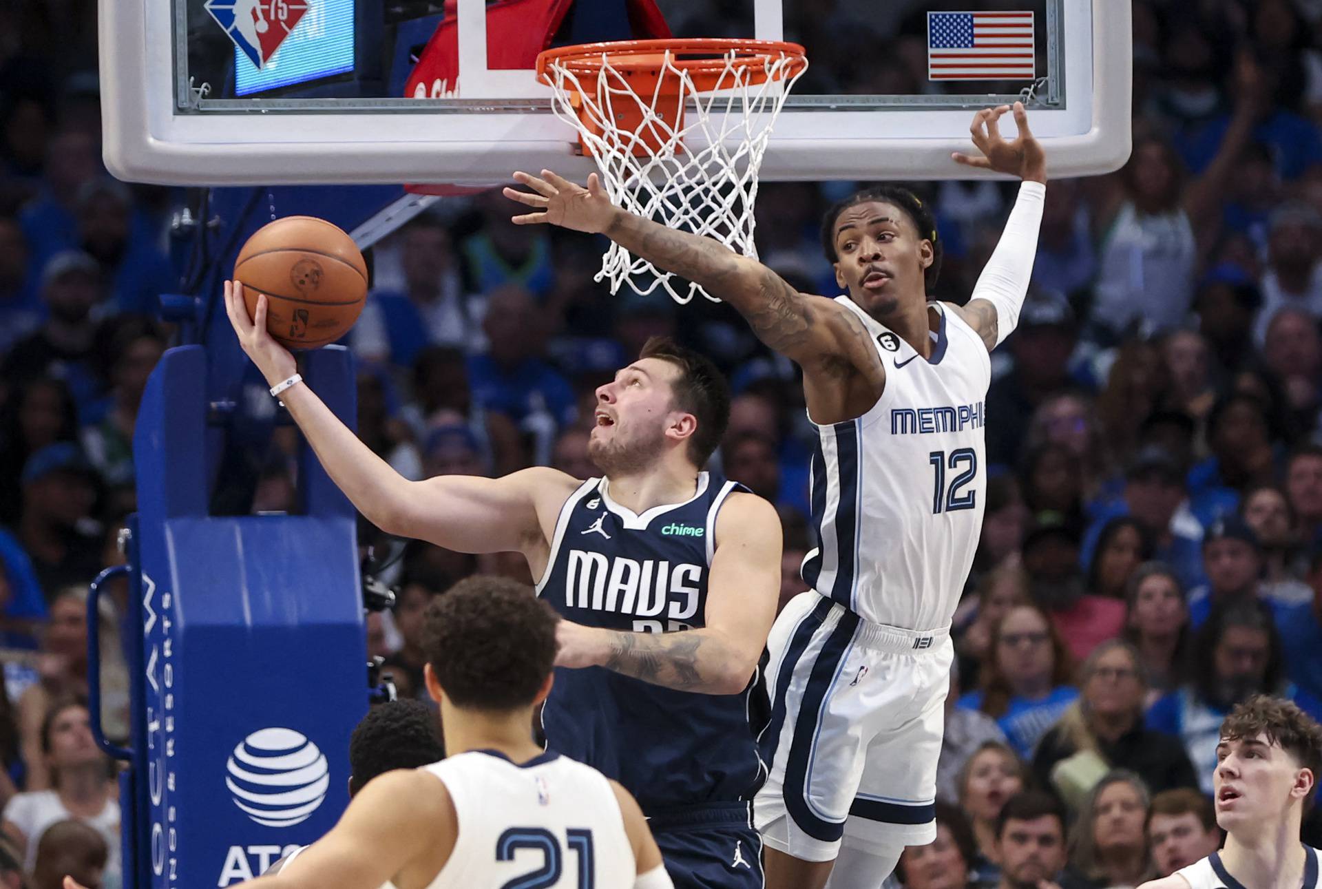 NBA: Memphis Grizzlies at Dallas Mavericks