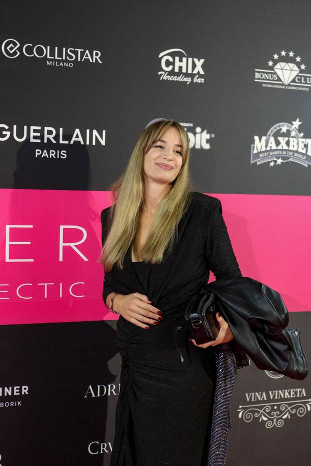 Biograd na Moru: ModernA – modna revija hrvatskih dizajnera 