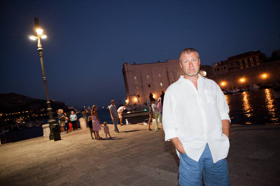 Ove su zvijezde nakon razvoda požalile: Neki su bivšima morali isplatiti vrtoglave milijune...