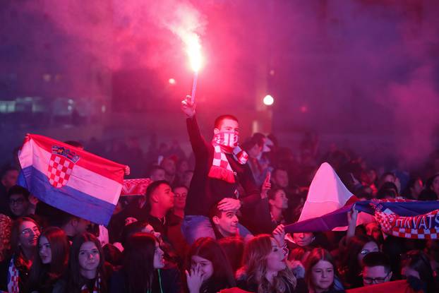 Navijači u Zadru očekuju povratak brončanih Vatrenih