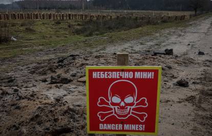 Roboti hrvatske tvrtke DOK-ING traže mine u Černihovu: Ima oko 52.000 opasnih predmeta