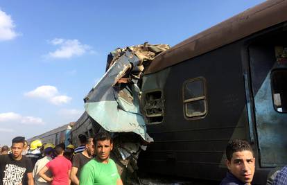 Sudarili se vlakovi u Egiptu: Najmanje 35 ljudi je poginulo