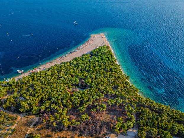 Fotografije iz zraka plaže Zlatni rat koja je promijenila svoj oblik