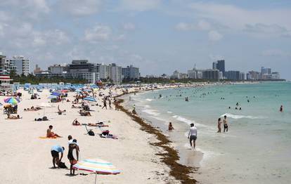 Miami je otvorio svoju predivnu plažu, no i dalje ljudi ne smiju biti previše blizu jedni drugima