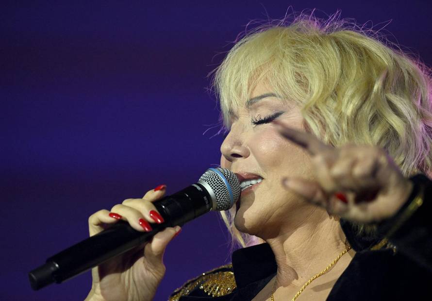 Lepa Brena održala koncert u Areni Zagreb