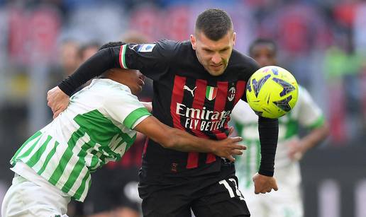 VIDEO Sassuolo potopio Milan, krizi prvaka ne nazire se kraj! VAR Rebiću poništio pogodak