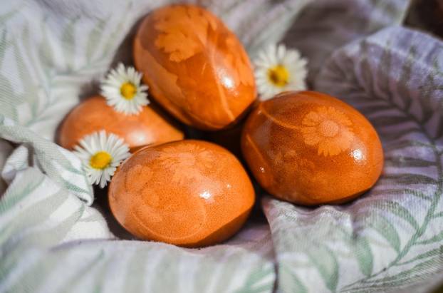 Zagreb: Tradicionalno bojanje uskršnjih jaja