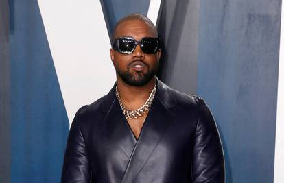 Kanye West pod istragom zbog napada žene koja ga je snimala