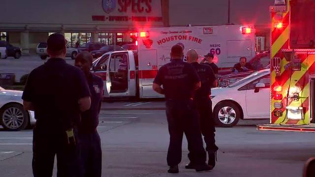 Odvjetnik ranio devetero ljudi u Houstonu pa ga ubila policija