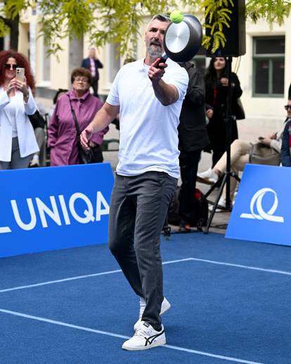 FOTO Goran je zaigrao tenis s tavom i kuhačom usred Zagreba