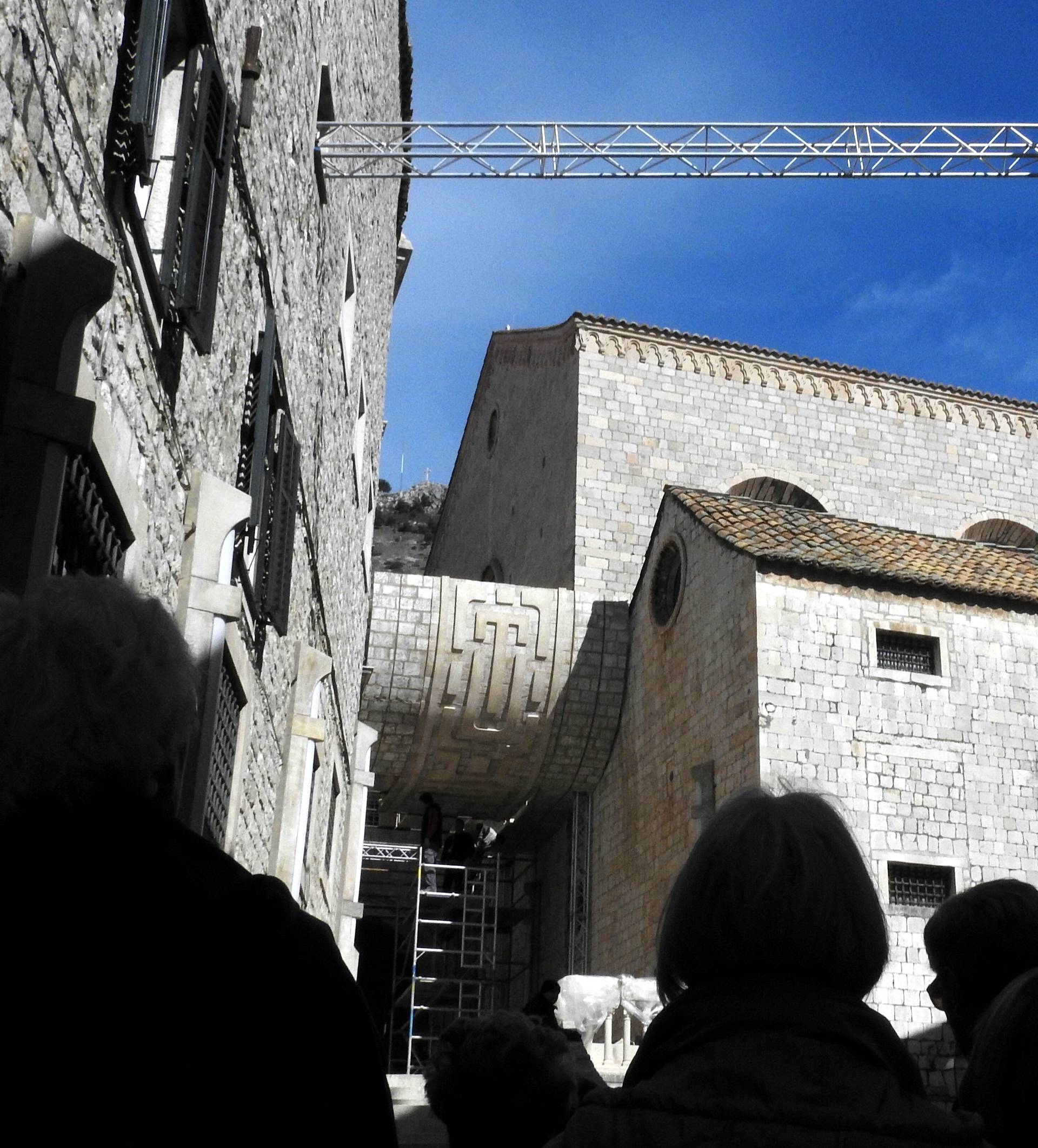 Pazite, snima se! Ovako ćete izbjeći Dubrovnik iz budućnosti