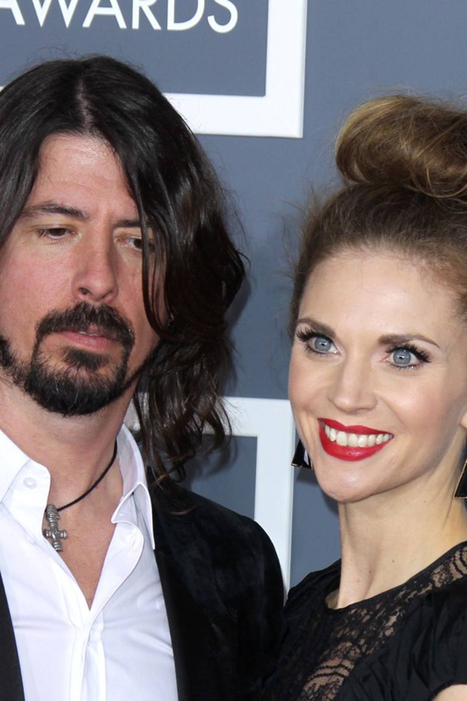 Dave Grohl Fathers Baby outside of his Marriage