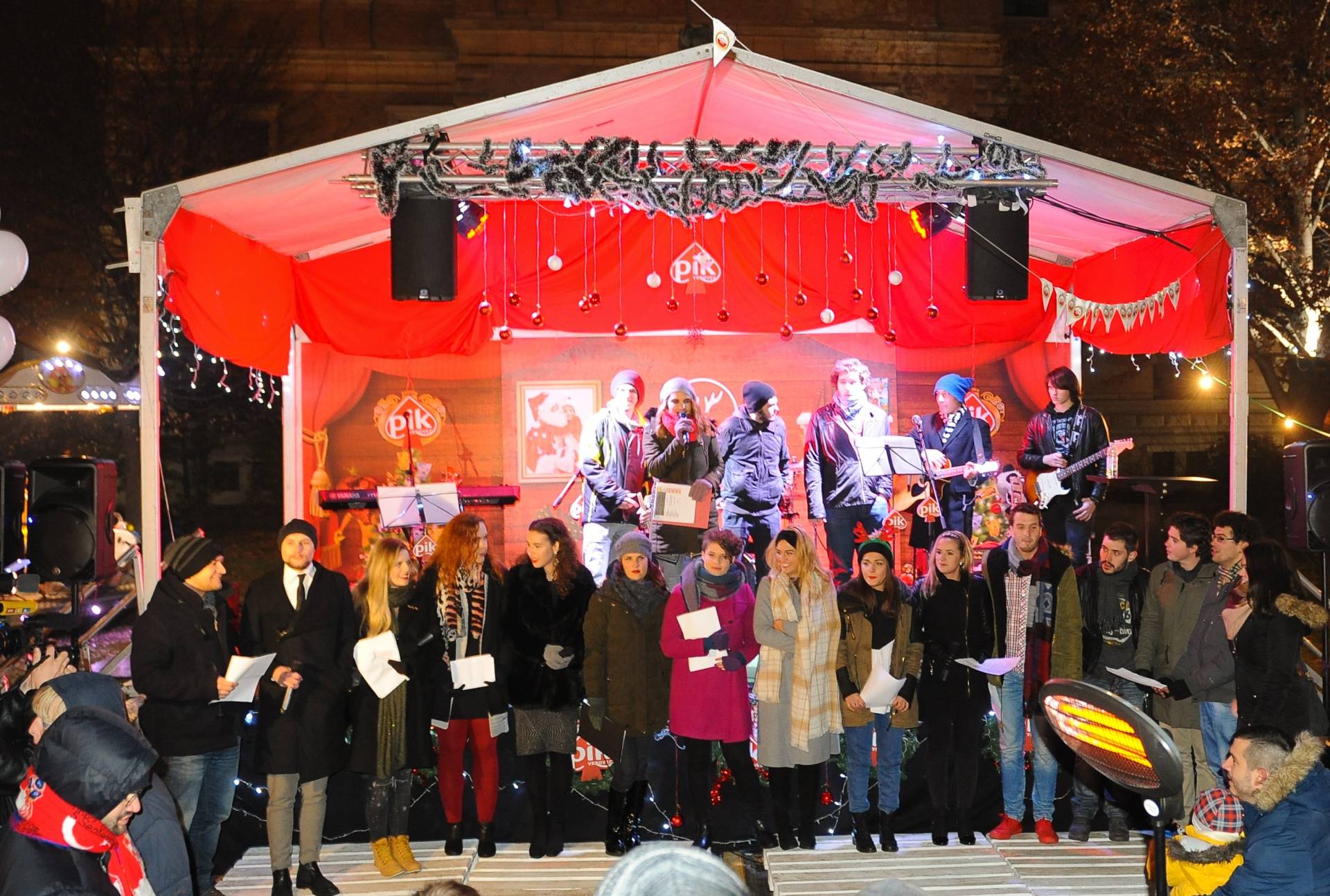 Humanitarni božićni koncert "Kod Rudolfa" powerd by PIK