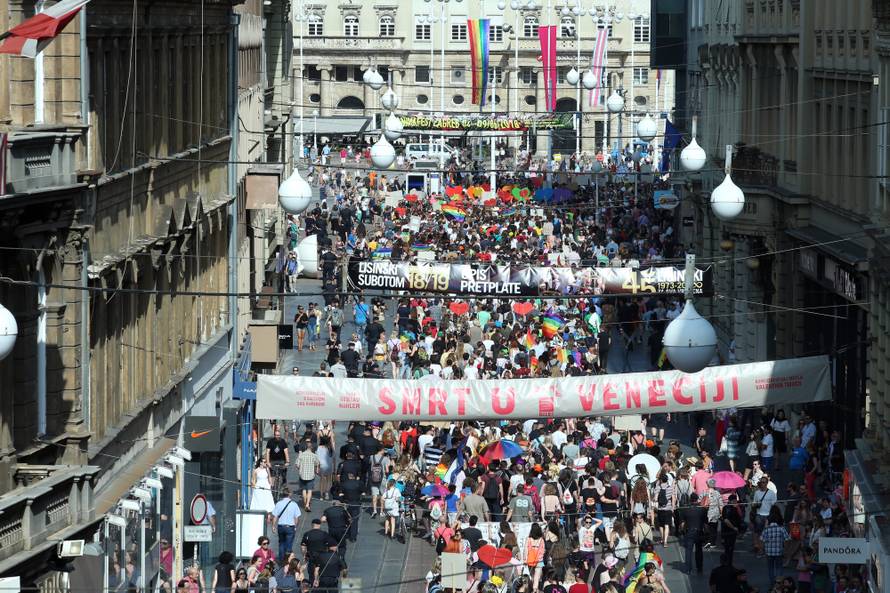 Nekoliko tisuća ljudi u Povorci ponosa: Želimo ljubav i slobodu