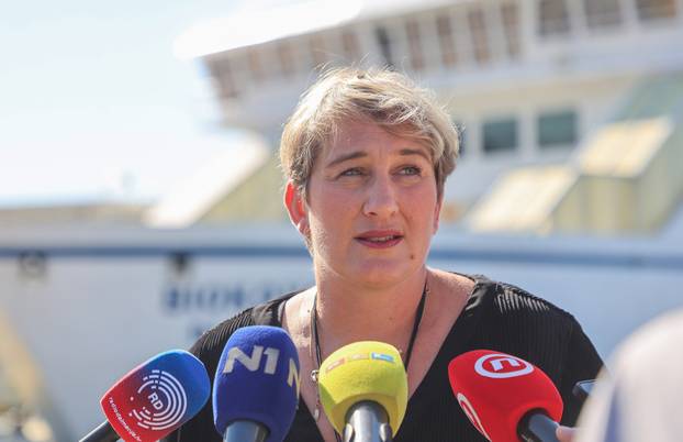 Split: Mirni prosvjed Nezavisnog sindikata pomoraca putničkih brodova Hrvatske 