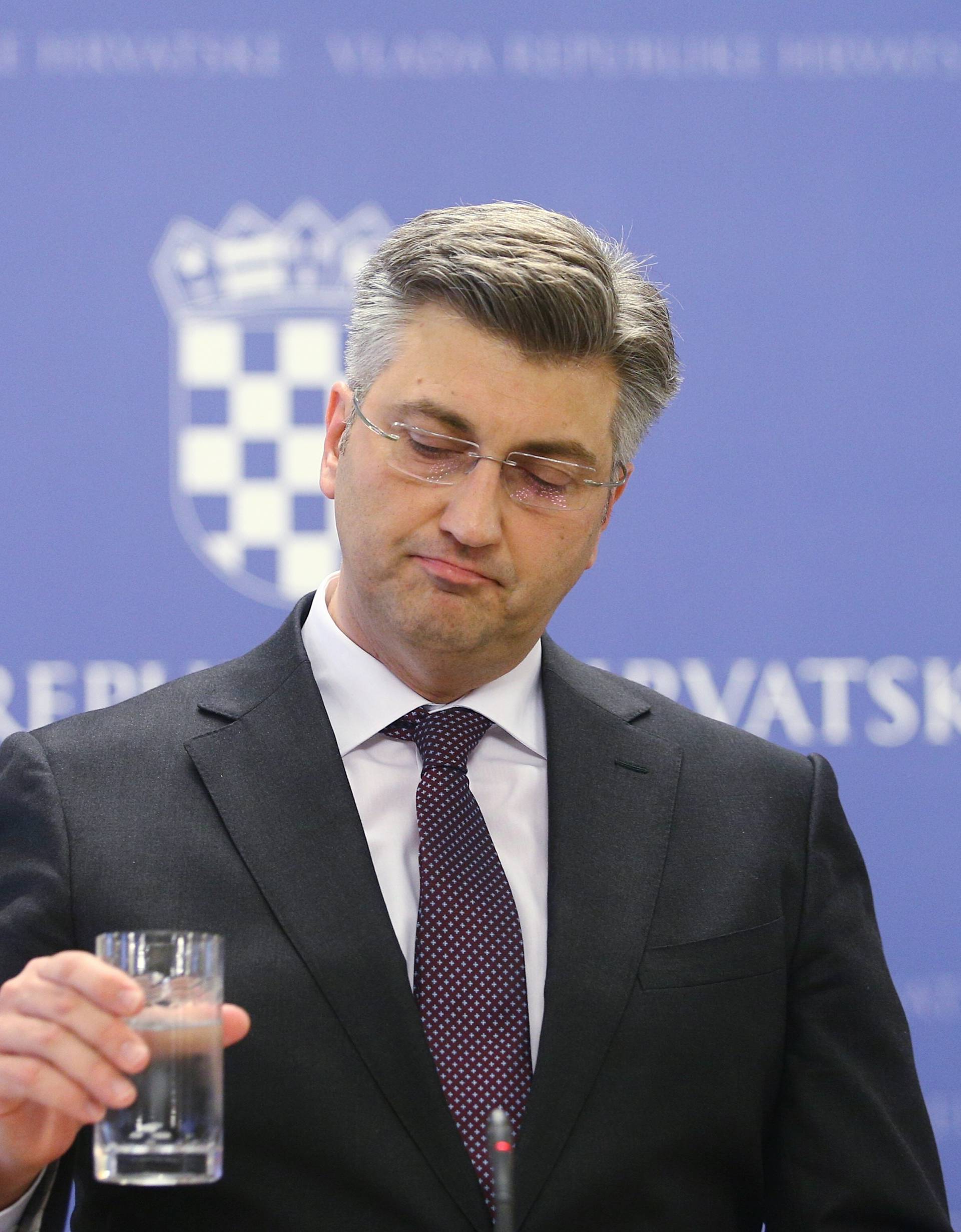 Plenković bi razriješio ministre, Petrov to šalje na Ustavni sud