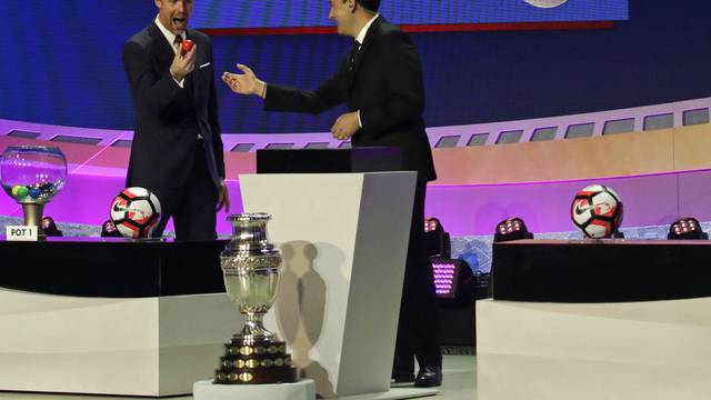 Repriza finala Copa Américe na početku jubilarnog turnira
