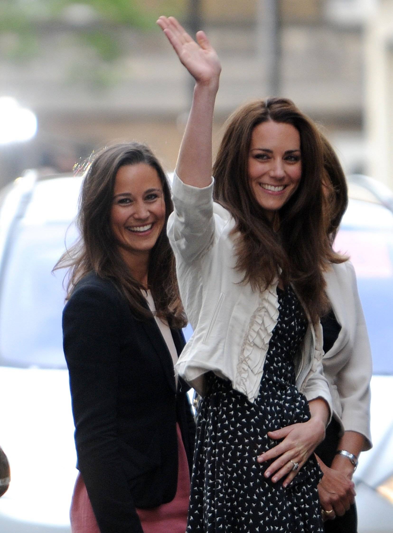 Royal wedding - Kate Middleton with mother and sister