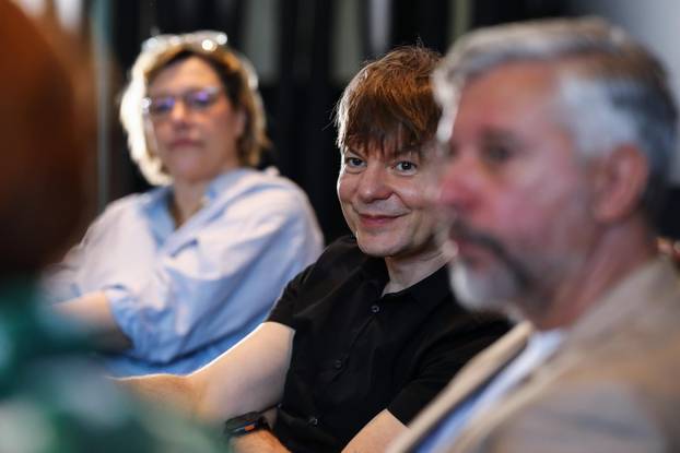 Rovinj: Dani komunikacija - From Witch Hunt to AI: Lessons from Yuval Noah Harari 