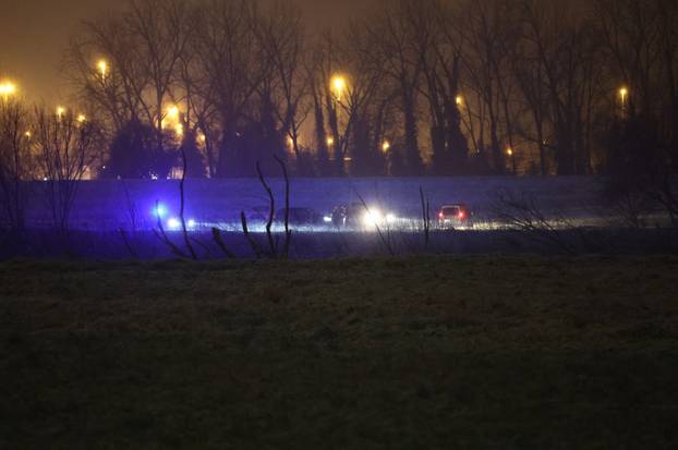 Zagreb: Policija i HGSS pretražuju rijeku Savu kod Jankomirskog mosta